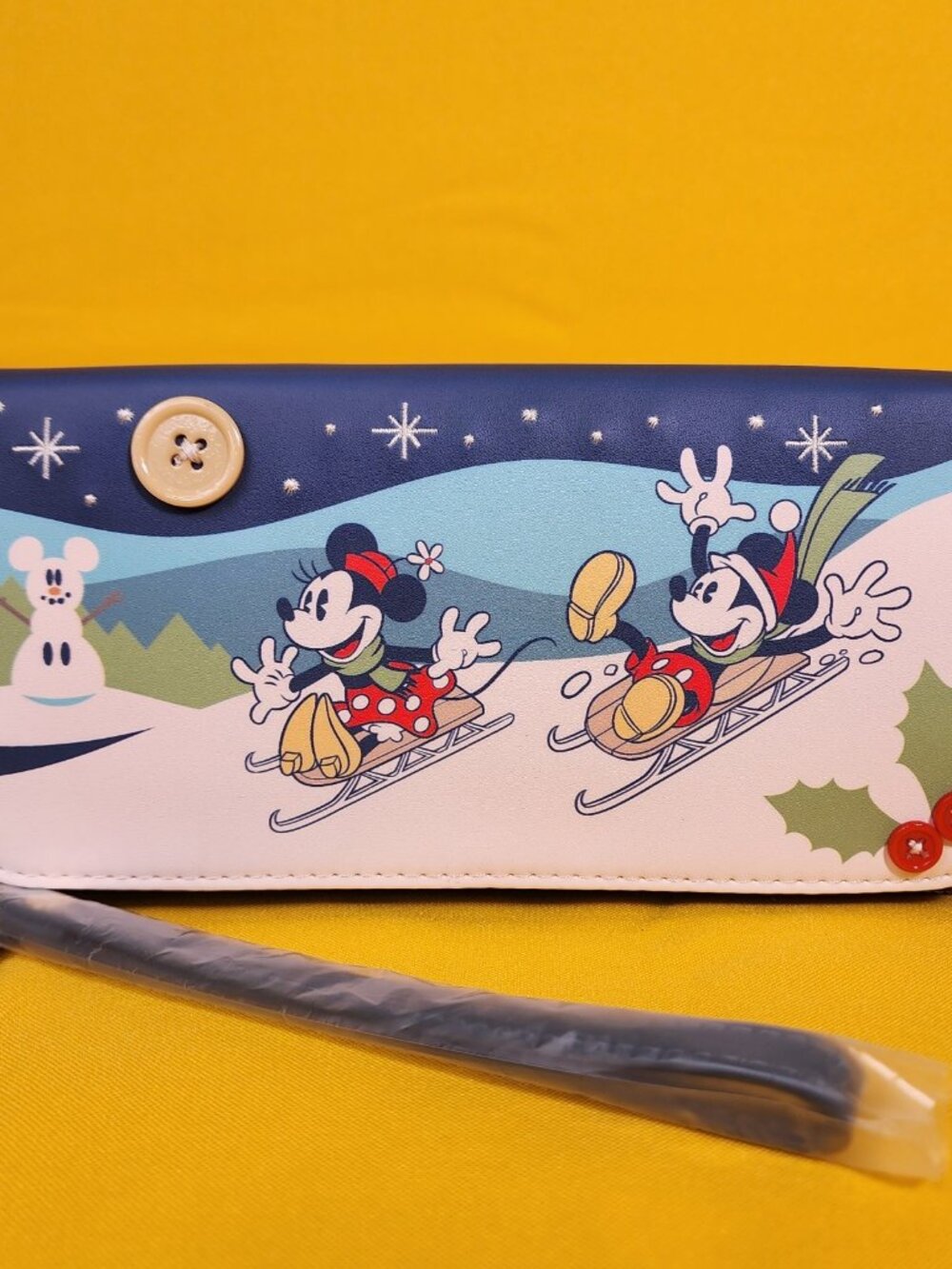 Loungefly Disney Mickey and Minnie Sledding Holiday Winter Wristlet Wallet NEW